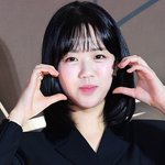 [포토]지예은, 예능대세 볼하트