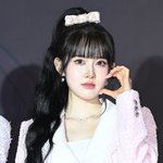 [어케생각해] 스테이씨 시은 '배꼽 피어싱 공개'