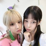 서로의 얼굴에서 최애 <b>부위</b> 꼽는 여돌