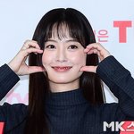 정유미 ‘사랑스러운 볼하트’ [<b>MK</b>포토]