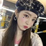 아이린 인스타 정주행하는데 눈호강 <b>지대</b>로네