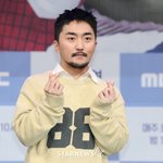 [모두드루와] 유병재, 연하 비연예인과 열애중? 소속사 "사생활...