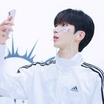 얘가 그렇게 못생겼나?