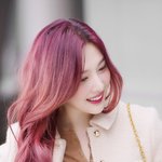 [댓글부탁해] 레드벨벳 조이, ‘헤어 <b>컬러</b>가 어떻게 이렇게 예쁘지?’...