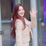 조이, ‘와인처럼 매력적인 미소’ (<b>동물</b>농장 출근길) [HD포토]