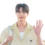 [단독] '대세' 변우석, 광고 몸값 3배 급등..'선업튀'로 100억↑...