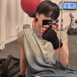 이사진 <b>렌즈</b> 낀거임?