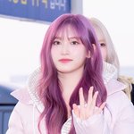 [현장포토] "미모꽃이 활짝~"...이서, <b>보랏빛</b> 판타지