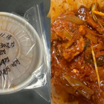 "역겨워서 다 게워냈다" <b>배달</b> 음식서 나온 치간칫솔…업주 "재사용...