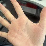 친규들이 저는 <b>재물운</b>이 없다는데 손금 좀 봐주세여ㅠㅠ