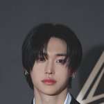 며칠 전 시상식 라이즈 원빈 <b>대포</b>짤