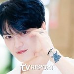 [댓글부탁해] 김재중, '사생 피해'<b>에도</b> 팬부터 챙겼다..."건강하게...