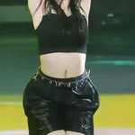 이거 <b>배꼽</b> <b>스티커</b> 붙인거임?