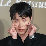 [군대] 호비 오늘 왤케 이쁘고 잘생겼냐 <b>ㅠ</b>