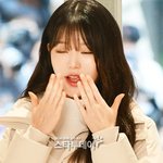 [댓글부탁해] [포토] 손키스 날리는 장원영