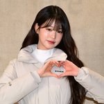 장원영, 이른 아침 빛나는 미모...요정의 <b>명동</b>나들이[TEN포토+]