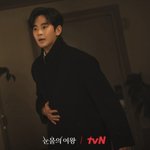 [모두드루와] “‘<b>눈여</b>’ 김수현 긴박할 때만 나와” 크러쉬 ‘MAMA’서...