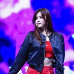 3월 13일 양념치킨을 먹다. 놀라운 대회 스타킹. 위기탈출 넘버원...