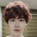 [댓글부탁해] 이종석, <b>우람</b>해진 팔뚝...아이유 반하겠네