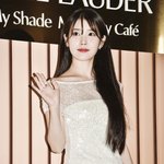 아이유에 악플 달아놓고…“정신질환 탓 문장력 뒤처져” 황당 변명