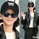 '미소<b>천사</b>' 서예지 '첫 눈과 함께 화보같은 출국'