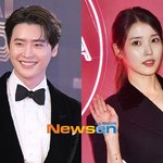 아이유와 열애 벌써 2주년 “시간 너무 <b>빠름</b>” 올해도 너무 바빴네