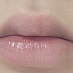 [댓글부탁해] 나 입술 이런데 <b>필러맞음</b> 에바..?
