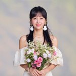  결혼 앞두고 전속계약 <b>분쟁</b>?… 소속사 "소장 아직 못받아"