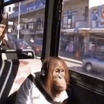 남친 <b>팔베개</b> 해주고 있는데