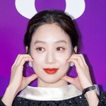 [현장포토] "시간이 멈췄어"…정려원, 상큼 볼하트