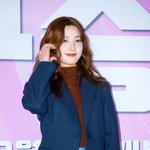 [사진]율희,'볼하트 날리며 미소'