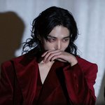 [스키즈] <b>현진</b> 겨울쿨톤인게 확 체감됨