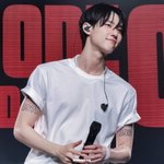 ㅈㄴ 잘<b>생겻</b>지않냐