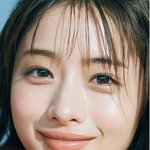 근데 예쁜 사람은 <b>코</b>가 좀 크지않음?