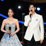 한지민, 김혜수 이어 '청룡의 <b>여인</b>' 데뷔 소감…"무겁고 큰 자리...