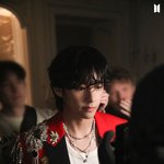 [<b>방탄소년단</b>] 오늘 곰돌이 떡밥 무슨 일이지?