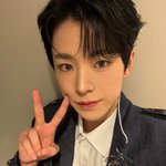 나만 유우시 요즘 <b>화장</b> 살짝 <b>톤</b>그로같냐