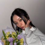 혜리, '정우성 혼외자 소감' 표정 지우고 <b>청룡</b>영화상 참석 소감