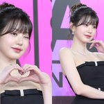 가슴 리본이 포인트… 장원영, 인형이야 사람이야?