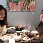 '눈동자 점 제거' 수지와 생파 "예쁜 동생이 생일밥 <b>사준</b> 날"