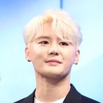 [<b>POP</b>이슈]"녹취록 유포" 5년간 김준수 협박→8억 갈취한...