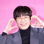 [현장포토] "오늘도, 시선강탈"...최다니엘, 대세 <b>최저씨</b>