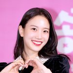 [모두드루와] [현장포토] "두근두근, 설렘"...<b>장희령</b>, 심쿵...