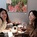 "생일 밥 사줌"..송혜교-수지, 특급 스타들도 평범하게 노는...