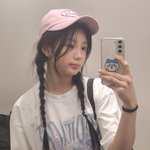 <b>원희</b> 셀카장인인듯
