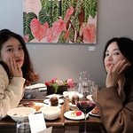 송혜교한테 생일 밥 사줬다는 예쁜 동생