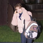 ‘딸기 초코 바닐라 와니’ (웬디의 영스트리트 출근길) [<b>HD</b>포토]