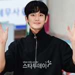김수현·정은채 등 연예인 참석 행사 줄줄이 취소... 비상계엄 <b>여파</b>