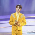 [단독] "박서진이 갑질이라뇨? A씨, 팬팔이 막자 보복"…보다못한...