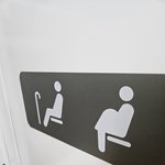 [어케생각해] 노약자석 라인에 노인이 1순위라는 할줌마, <b>저씨</b>